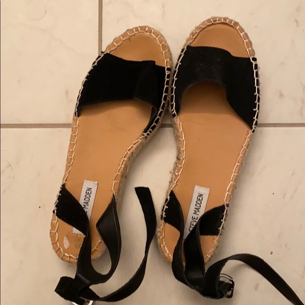 Steve Madden platform sandals size 9